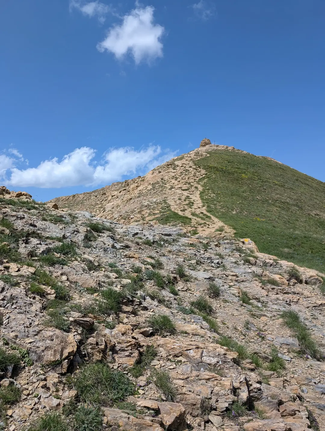 Casamanya's summit in view
