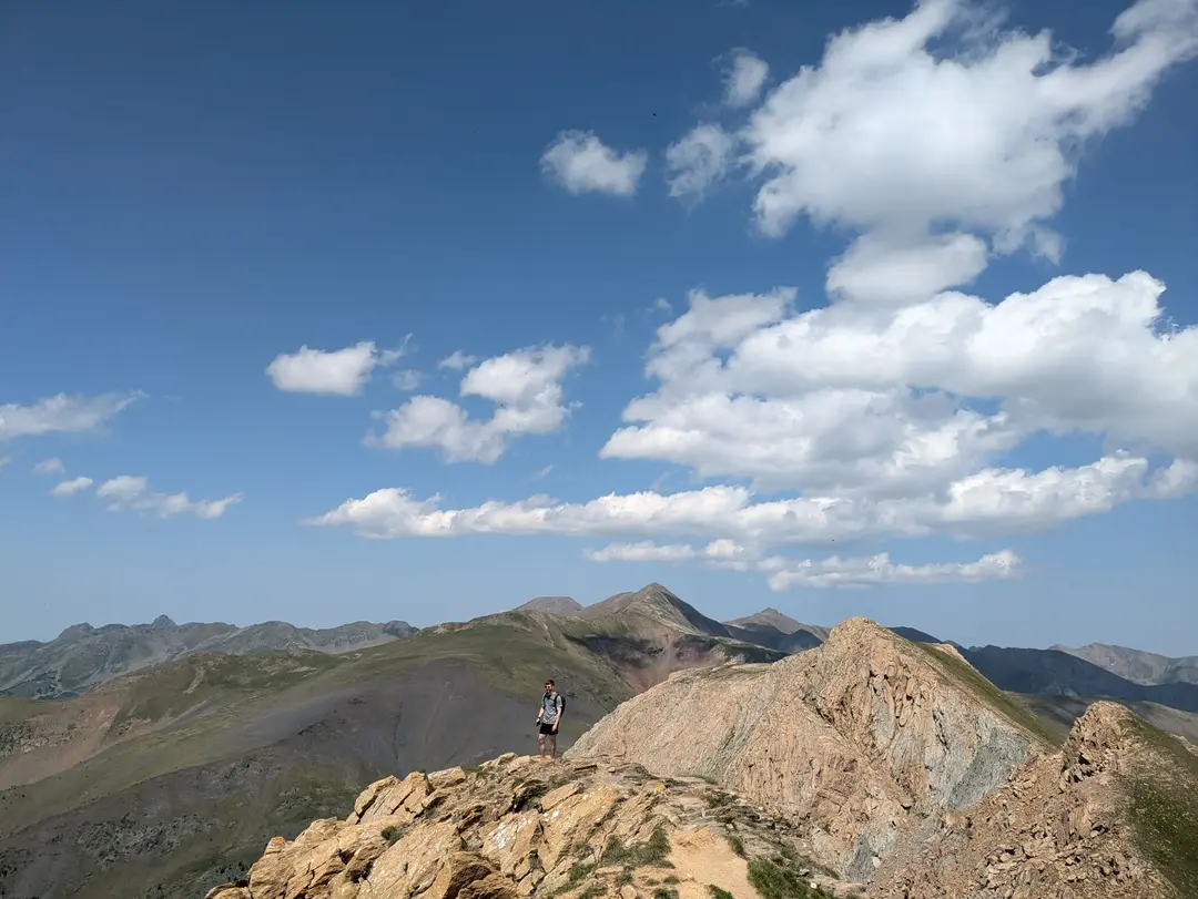 Exploring Casamanya's west summit